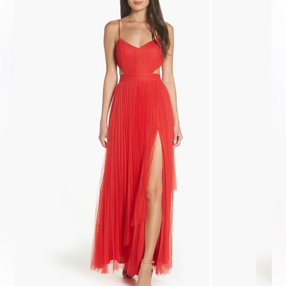 Fame & Partners Cherry‎ Red Cutout Pleated Chiffon Gown Dakota Size 12 NEW